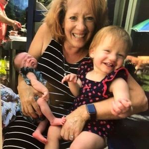 Meet your Posher, Lisa